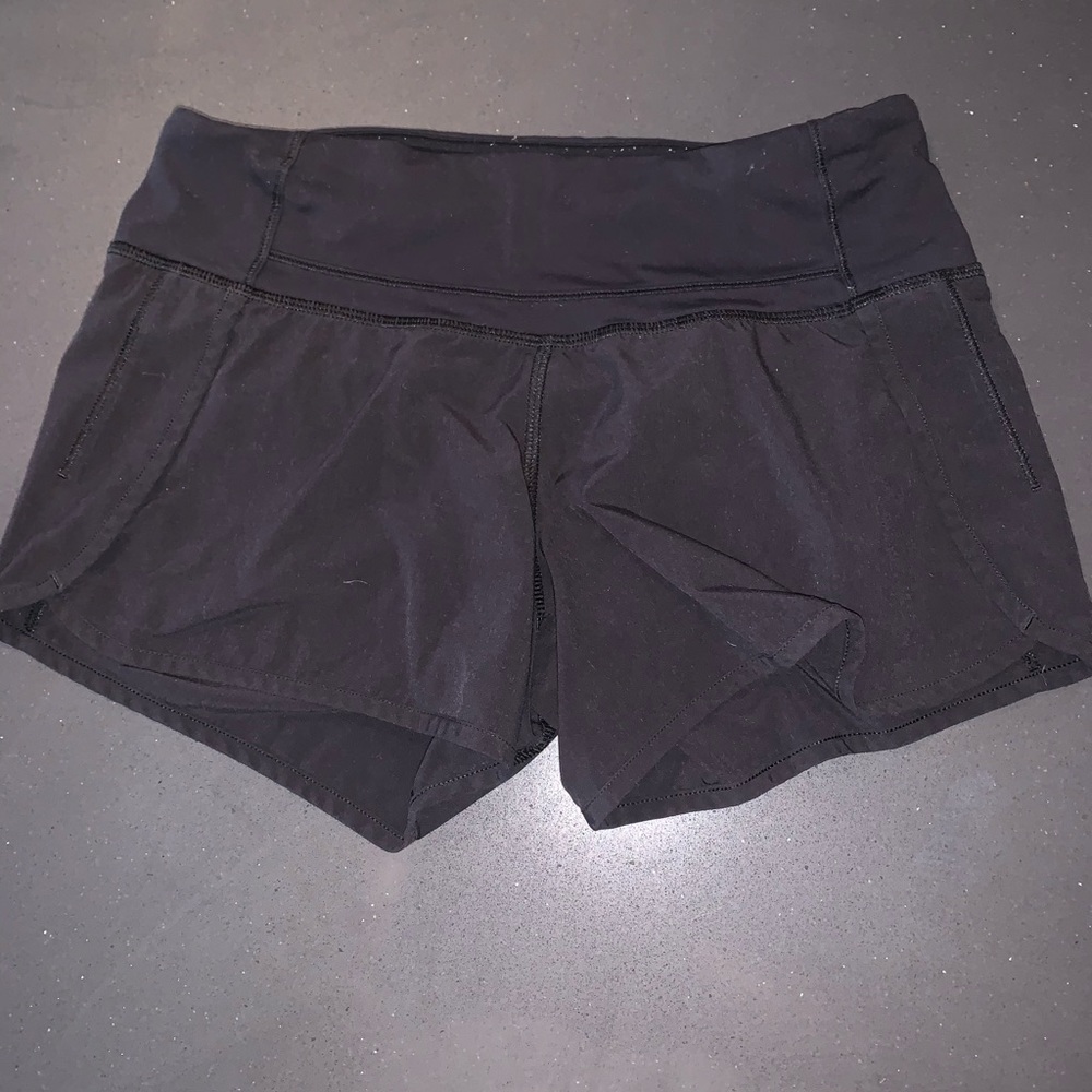 Lululemon Athletica Speed Up Short 2.5”